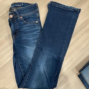 American Eagle
Bootcut
Size 2 regular